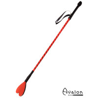 Avalon - COURAGE - Ridepisk med Hjerteflipp - Rød 